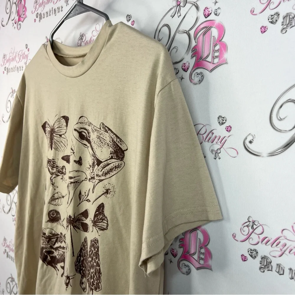 SHEIN tshirt mushrooms frogs butterfly outdoor theme Beige Casual T-Shirt - Picture 3 of 9